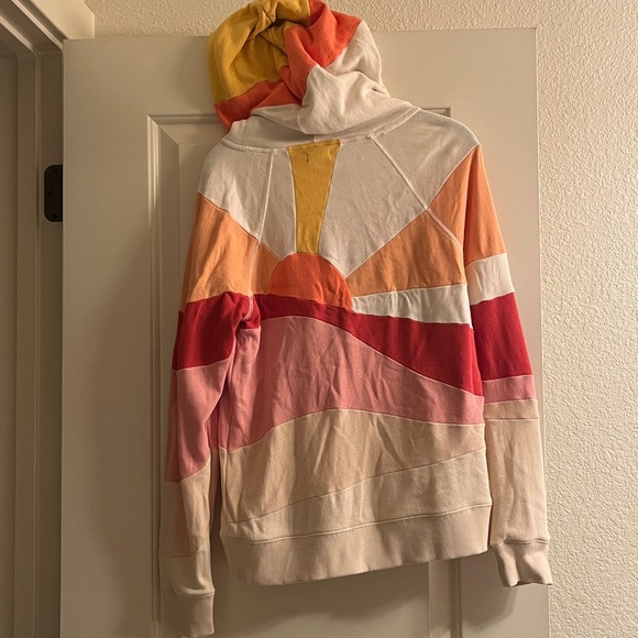 Faherty Soleil Cotton Hoodie in Canyon Lands - Size Small - Picture 4 of 6